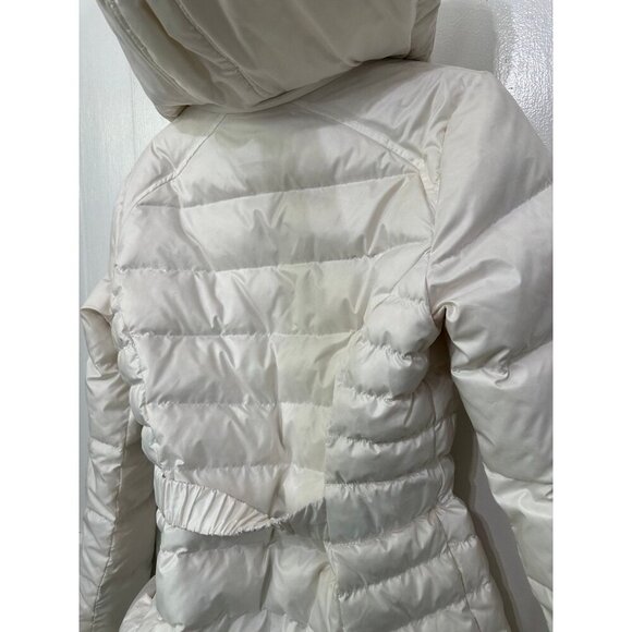 Guess women’s size small white puffer coat - Picture 11 of 11